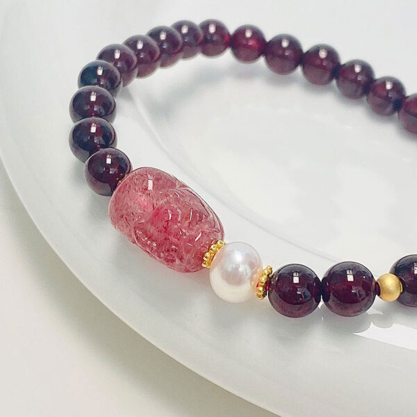 Garnet Pearl Pi Xiu Strawberry Quartz Bracelet